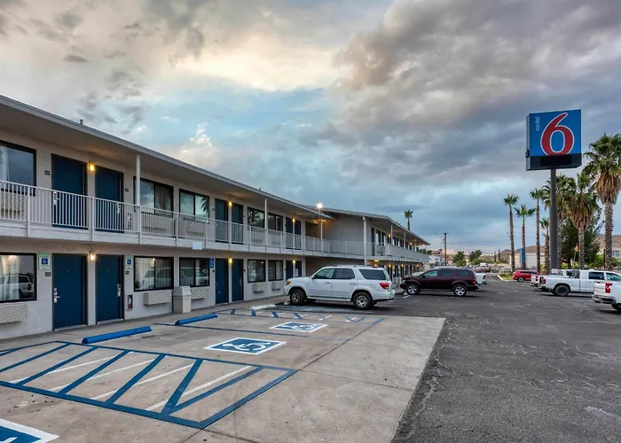 Hotel 6-nogales, Az - Mariposa Road Nogales