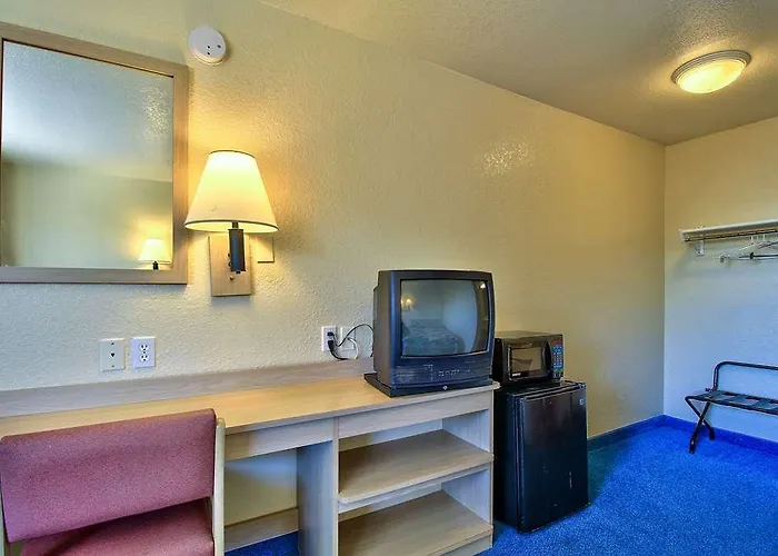 6-nogales, Az - Mariposa Road 2*