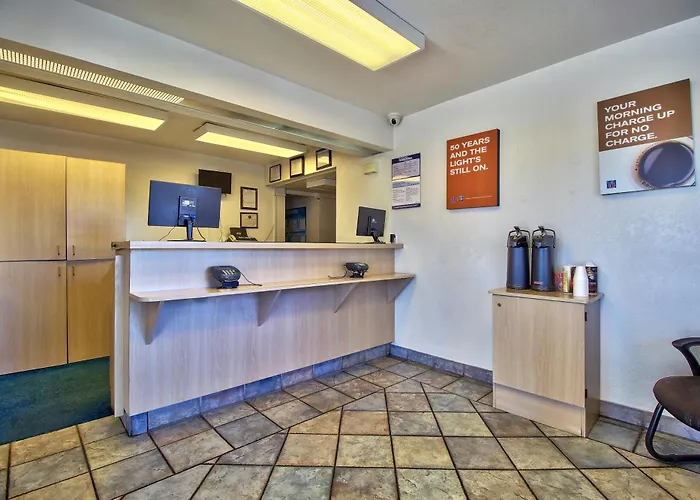 Hotel 6-nogales, Az - Mariposa Road